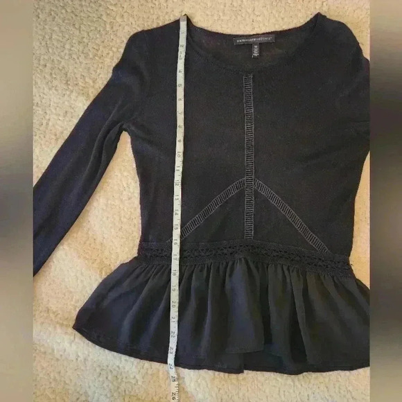 White House Black Market Black Bell Sleeve Peplum Top, size xs - Picture 8 of 11